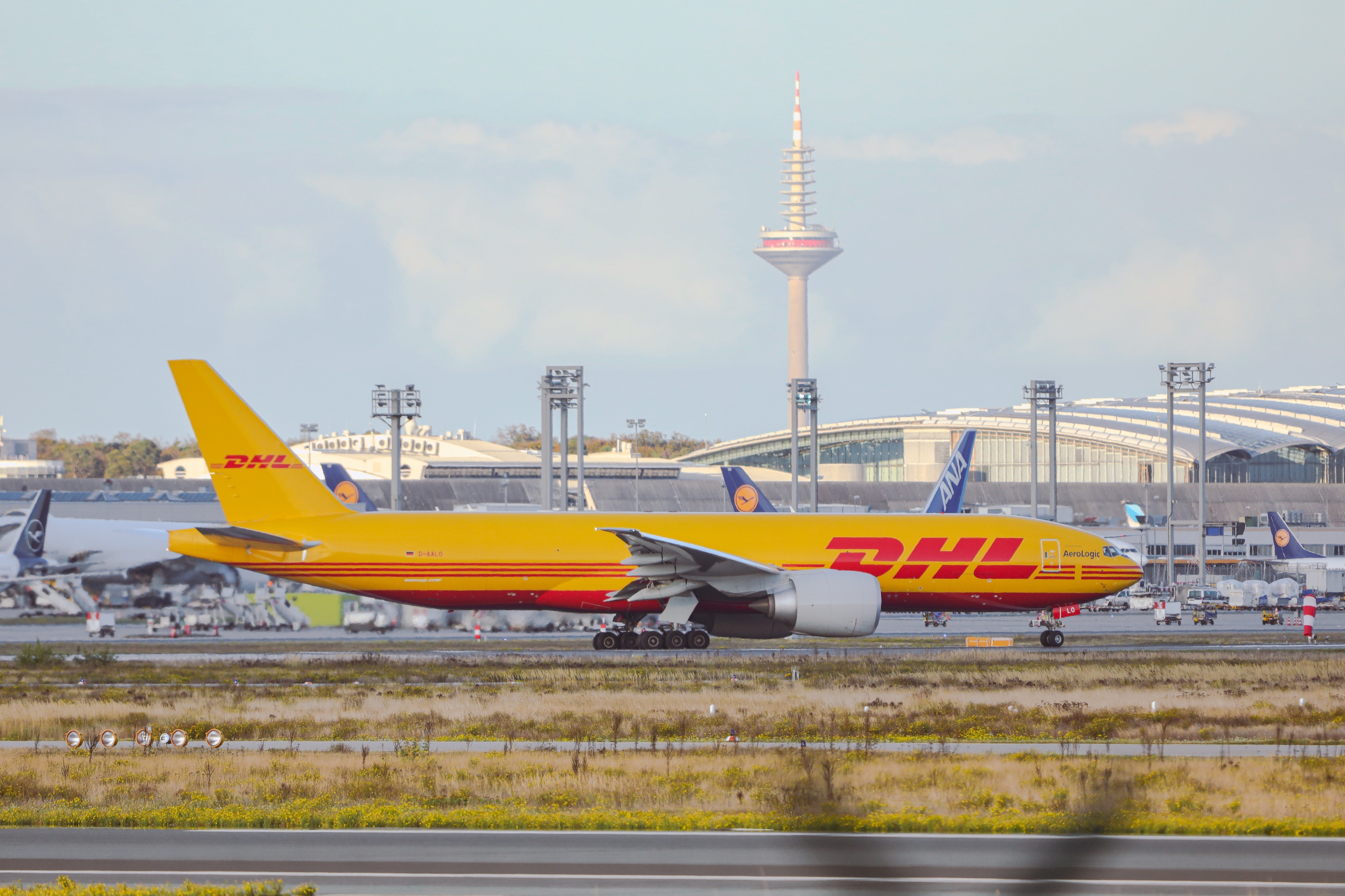 DHL